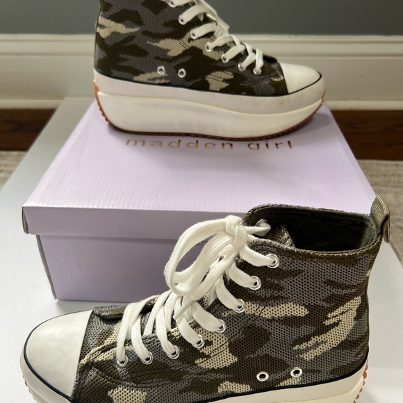 Madden Girl Winnona-K Camoflage - Picture 4 of 7